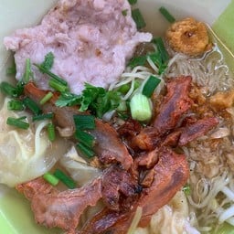 บะหมี่แห้ง