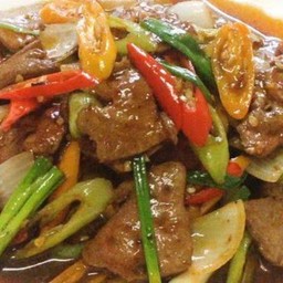 ข้าวราดผัดพริกอ่อนตับ