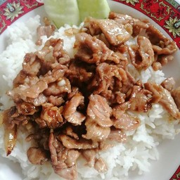 ร้านข้าวป้าต้อข้างอีซูซุอุทัย