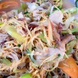 ข้าวแกงคุณยายสังเวียน