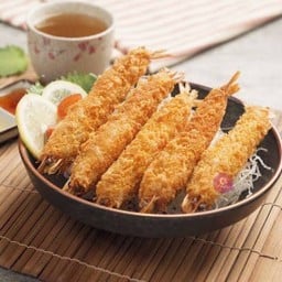 กุ้งชุบแป้งทอด ผักโขมครีมซอส (กุ้ง 5 ตัว)