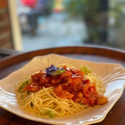 สปเก็ตตี้ซอสทะเล