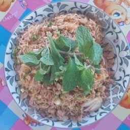 พี่มะลิ ส้มตำ ลาบวุ้นเส้น ไก่ผัดโหระพา ก๋วยจั๊บญวน