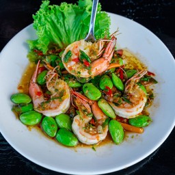 ผัดสะตอกุ้งสด