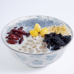 น้ำเต้าหู้ร้อน ทรงเครื่องพิเศษ A