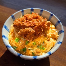 ข้าวไข่อบ ไก่กรอบ