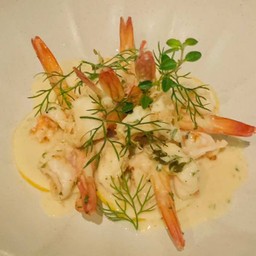 Grilled Prawns With Lemon Cream Sauce