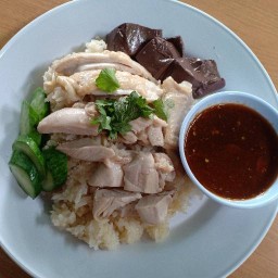 เพชรกล้าข้าวมันไก่ ข้าวมันไก่น้องเพชรกล้า