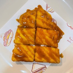 ปังปิ้ง เนย ซอสคาราเมล