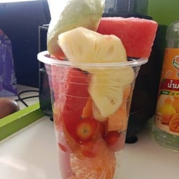 ผลไม้รวมปั่น