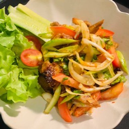 Spicy grilled pork neck salad