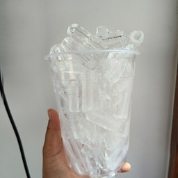 น้ำแข็งเปล่าแก้วโอ่ง