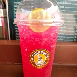 แดงโซดามะนาว