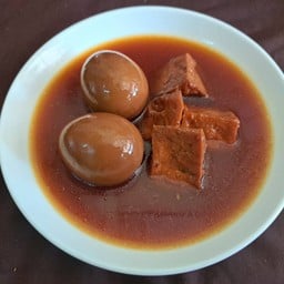 ไข่+เต้าหู้พะโล้