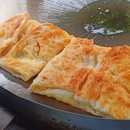 ร้านโรตีสองแม่ลูก (หมู่บ้านพิกุลทอง) พิกุลทอง