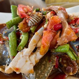 เกาเหลา ปูม้า หอยแครง แซลมอน