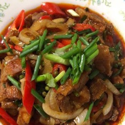 ผัดพริกเผา (กับข้าว)