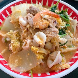 สุกี้แห้ง