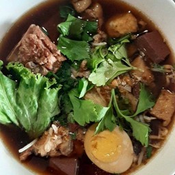 เกาเหลาก๋วยจั๊บ