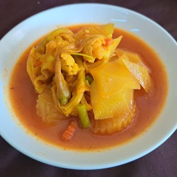 แกงส้มผักรวมมิตร