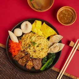 เซียนปลาน้อย ตลาดร่มไม้ชายคา