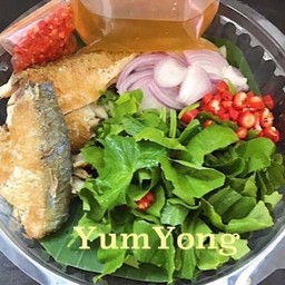 [อร่อยซ่ากับโค้ก] ยำปลาทู +  โค้ก ไม่มีน้ำตาล (กระป๋อง) 