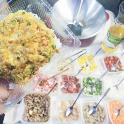 ข้าวไข่เจียว ข้าวกะเพรา ถนอมมิตร ตึก14