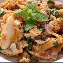 ยำไก่แซ่บ (กับข้าว)