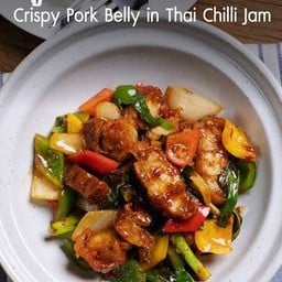 พริกเผาหมูกรอบ