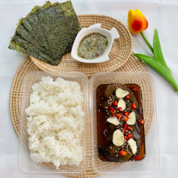 ชุดจับคู่ สุดคุ้ม (ข้าวญี่ปุ่น+กุ้งจัมโบ้ดอง 6ตัว)