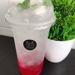 น้ำแดงอิตาเลี่ยนโซดา