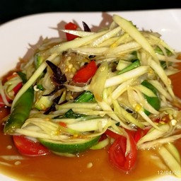 ตำหลาย ณ ร่มเกล้า & หมูปิ้งโบราณ คลองสามประเวศ