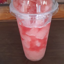 สตอเบอร์รี่ปั่น