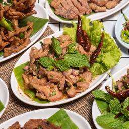 นำ้ตกหมู