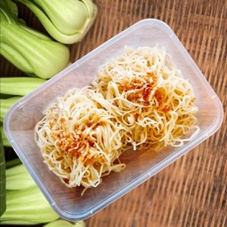 เส้นบะหมี่ 1 กล่อง ( 2 ก้อน)