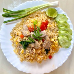 ข้าวผัดหมู