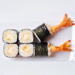 ข้าวห่อสาหร่ายไส้กุ้งเทมปุระ