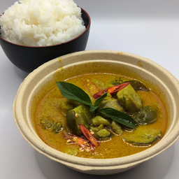 ข้าวแกงเขียวหวานไก่