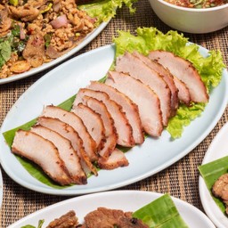 คอหมูย่าง