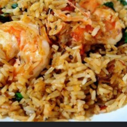 ข้าวครุกกะเพรากุ้ง