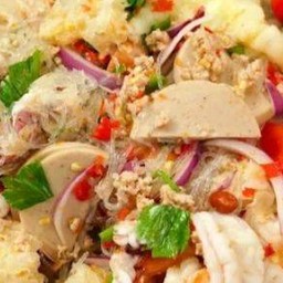 ยำวุ้นเส้นรวมมิตร