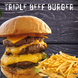 แฮมเบอร์เกอร์เนื้อไทยวากิว 3 ชั้น + ชีส (Triple Beef Thai-Wagyu Burger + Cheese)