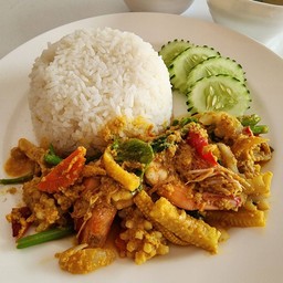 ผัดผงกะหรี่