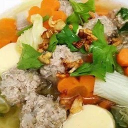 แกงจืดเต้าหู้ หมูสับ