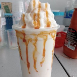 ก๋วยจั๊บอุบลและชานมไข่มุก เดอะทรัสต์ทาวน์โฮม