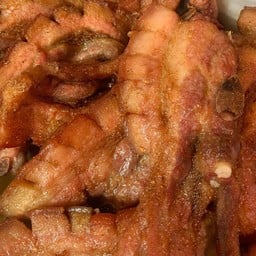 สามชั้นทอด แบบไม่ชุบแป้ง(ครึ่งโล)