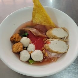 เย็นตาโฟ สิบสองโภชนา