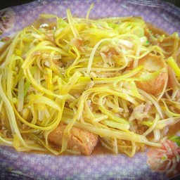 กุ้ยช่ายขาวผัดเต้าหู้