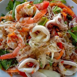 ยําวุ้นเส้นทะเล