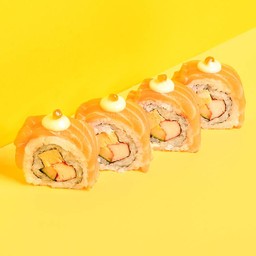 แซลมอนโรล 4 ชิ้น